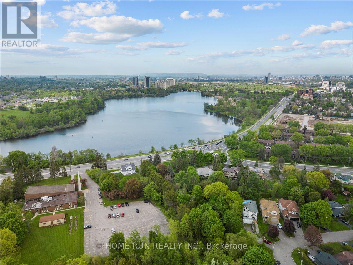 685 Farmington Avenue, Ottawa, Ontario  K1V 7H4 - Photo 40 - X12859972