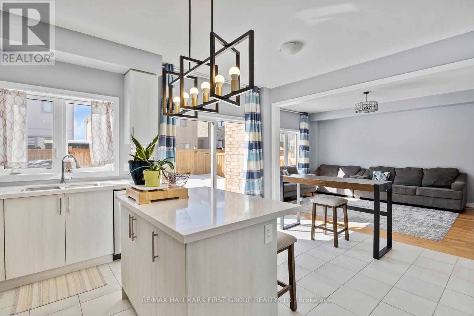 307 Northglen Boulevard, Clarington, Ontario  L1C 7G6 - Photo 17 - E12860008