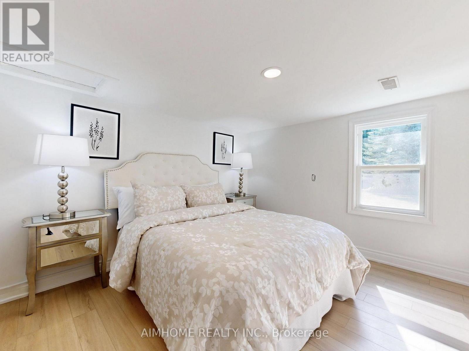 15 Main Street, Georgina, Ontario  L0E 1N0 - Photo 29 - N12859954