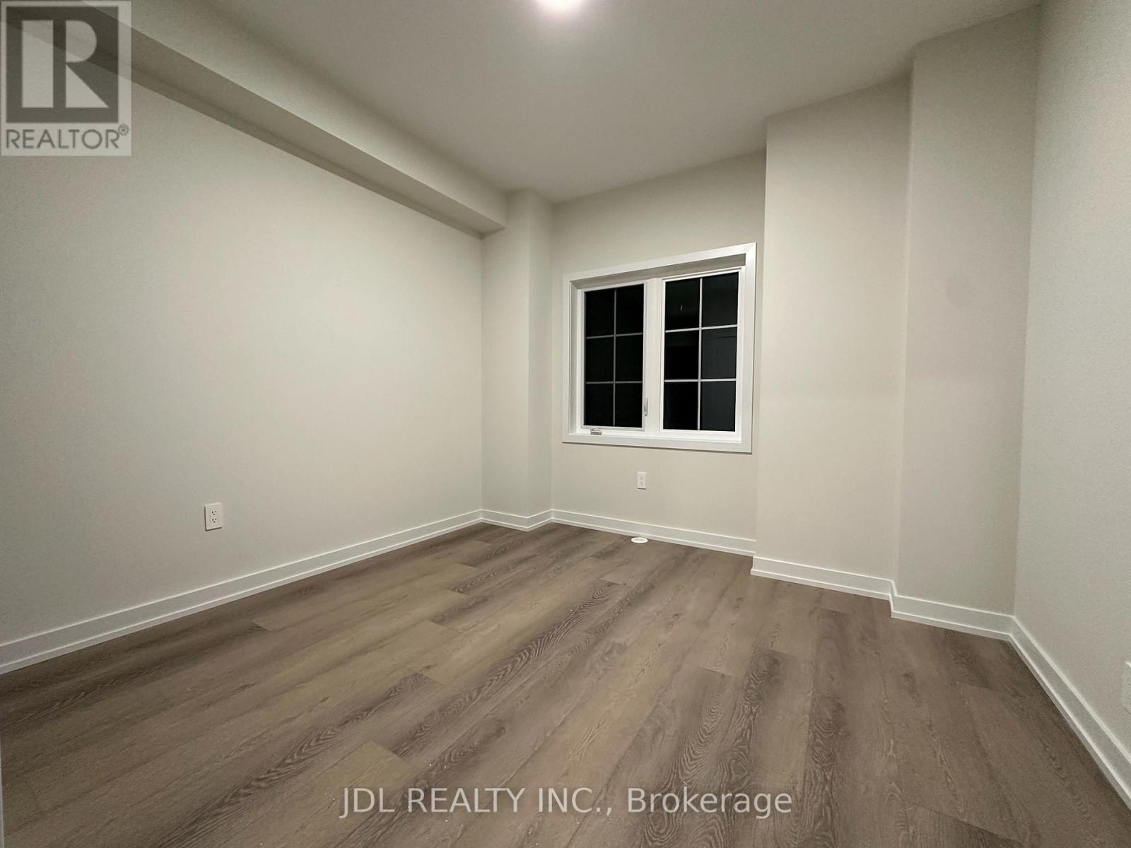 Unknown Address, ,     - Photo 13 - N12859958