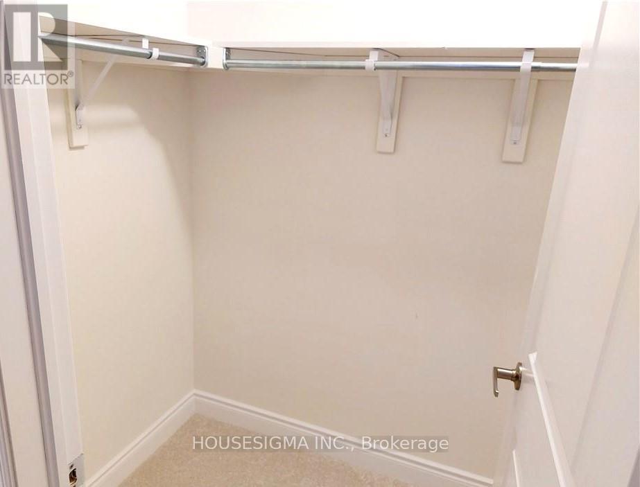 7 Stately Drive, Wasaga Beach, Ontario  L9Z 0L9 - Photo 15 - S12859998