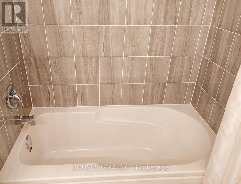 7 Stately Drive, Wasaga Beach, Ontario  L9Z 0L9 - Photo 20 - S12859998