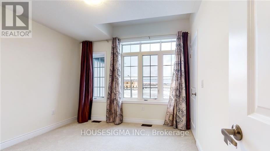 7 Stately Drive, Wasaga Beach, Ontario  L9Z 0L9 - Photo 21 - S12859998