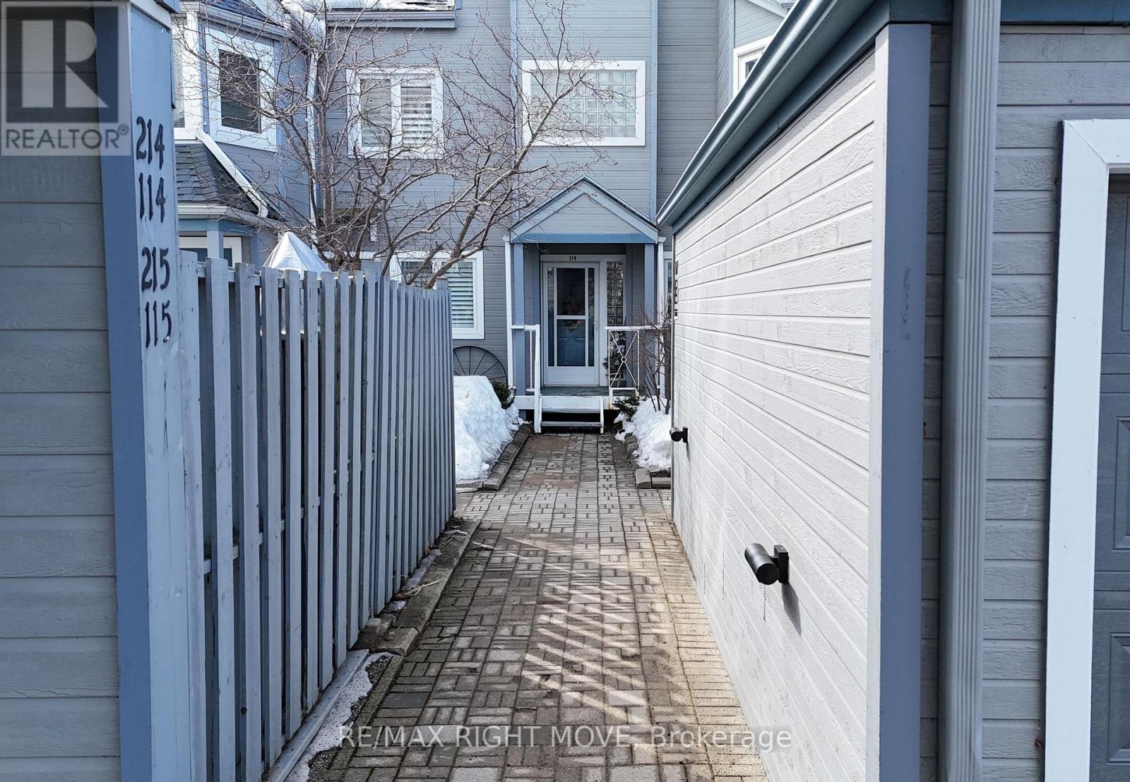 114 - 603 Atherley Road, Orillia, Ontario  L3V 1P1 - Photo 3 - S12860036