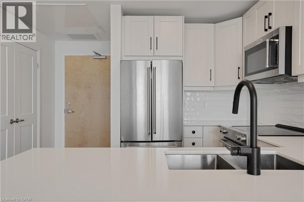 60 Charles Street W Unit# 1904, Kitchener, Ontario N2G 0C9 - Photo 9 - 40810336