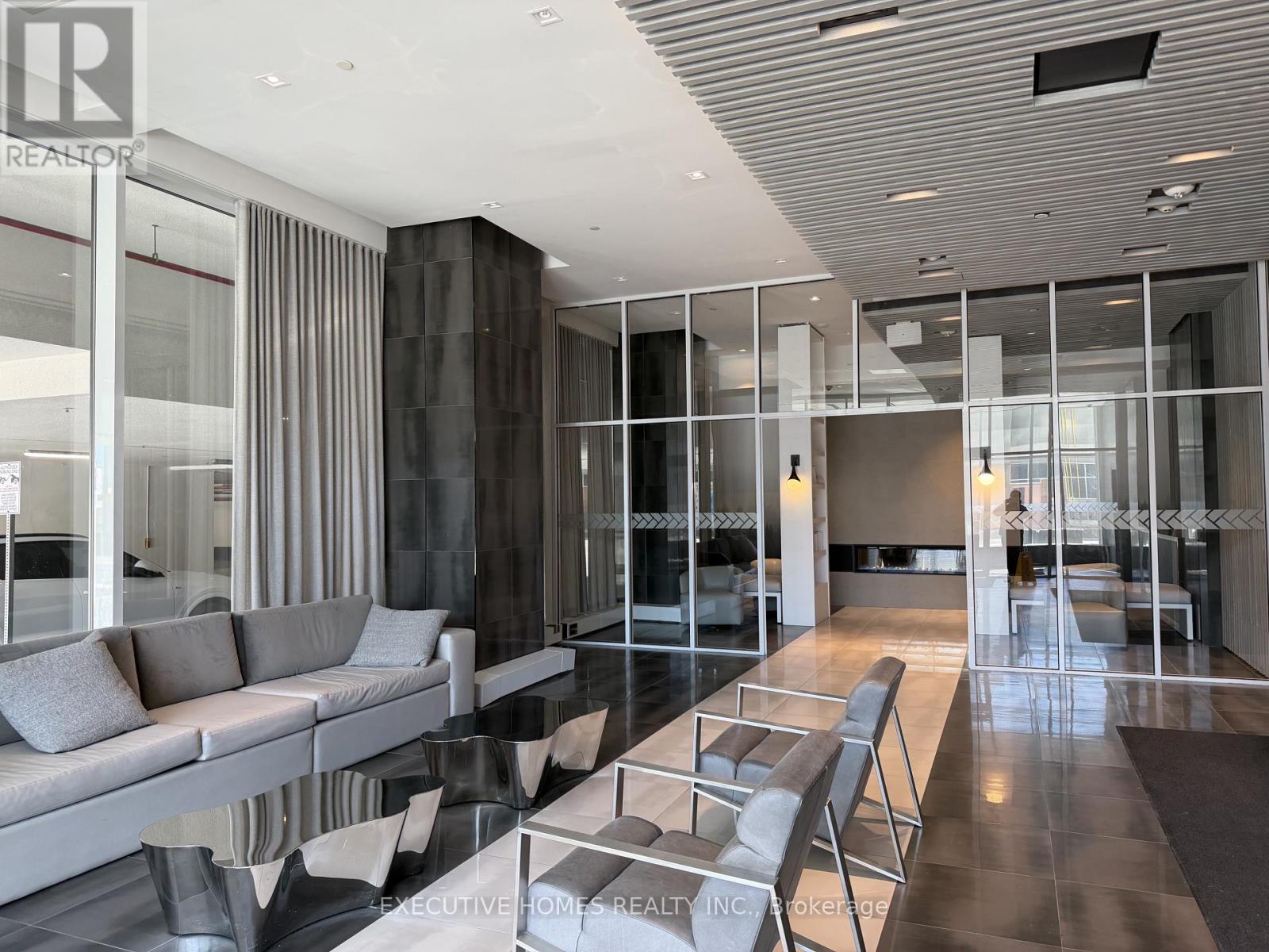 409 - 2481 Taunton Road, Oakville (Ro River Oaks), Ontario  L6H 3R7 - Photo 3 - W12859950