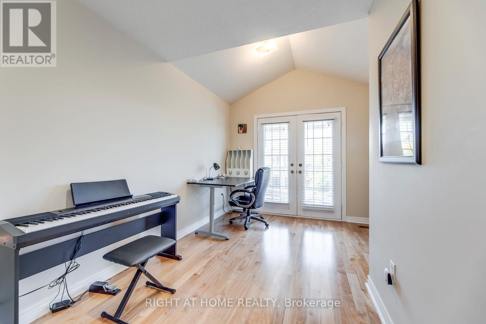 3402 Fountain Park Avenue, Mississauga (Churchill Meadows), Ontario  L5M 7E3 - Photo 23 - W12860016