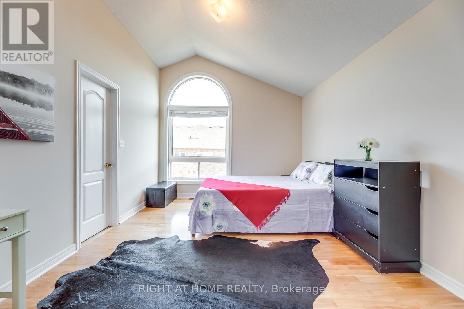 3402 Fountain Park Avenue, Mississauga (Churchill Meadows), Ontario  L5M 7E3 - Photo 24 - W12860016