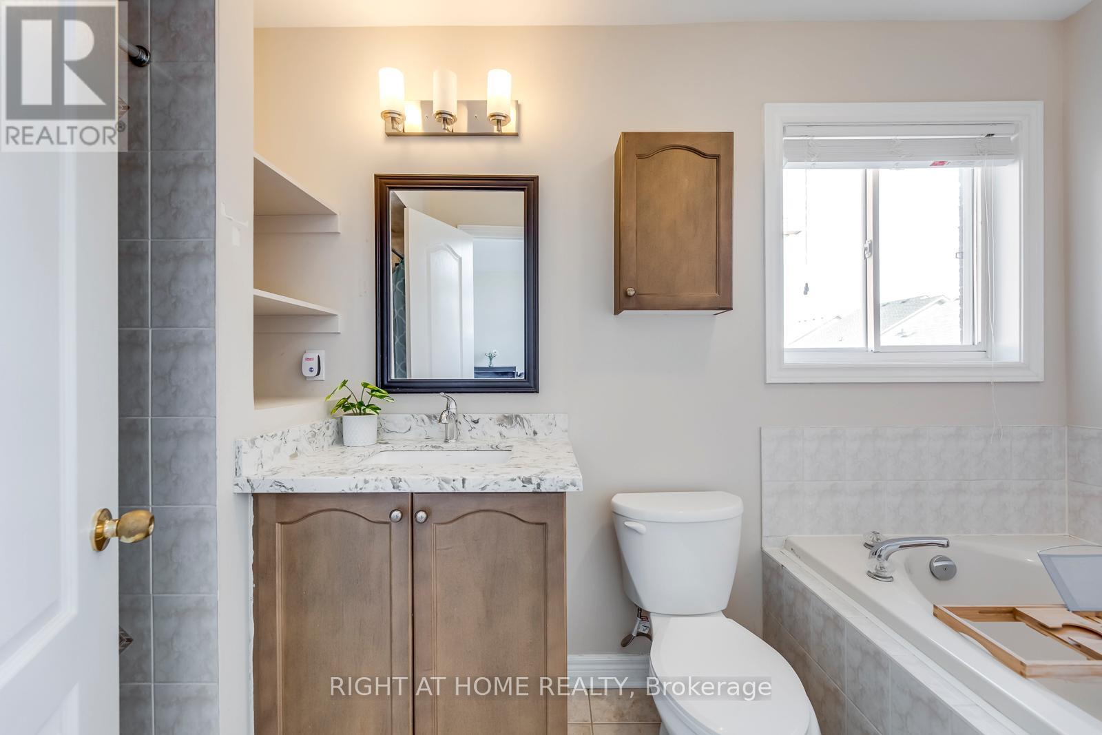 3402 Fountain Park Avenue, Mississauga (Churchill Meadows), Ontario  L5M 7E3 - Photo 26 - W12860016