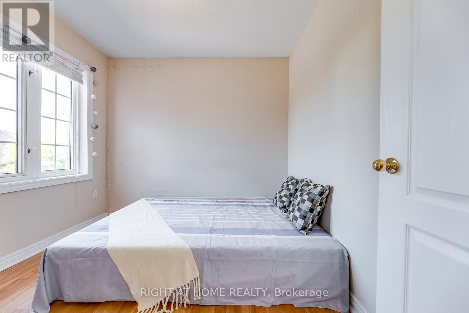 3402 Fountain Park Avenue, Mississauga (Churchill Meadows), Ontario  L5M 7E3 - Photo 29 - W12860016