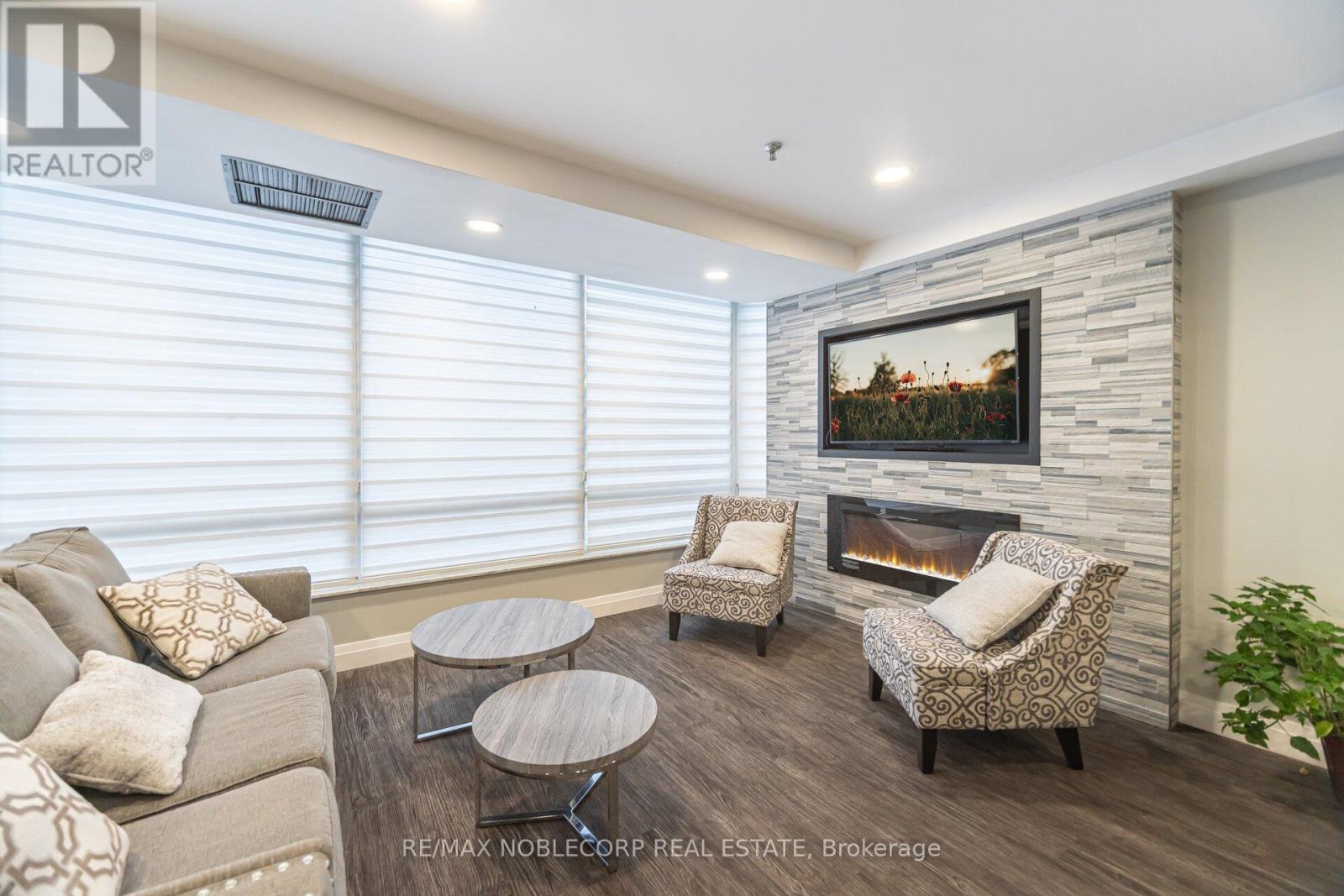 1107 - 22 Hanover Road, Brampton (Queen Street Corridor), Ontario  L6S 5K7 - Photo 30 - W12860028