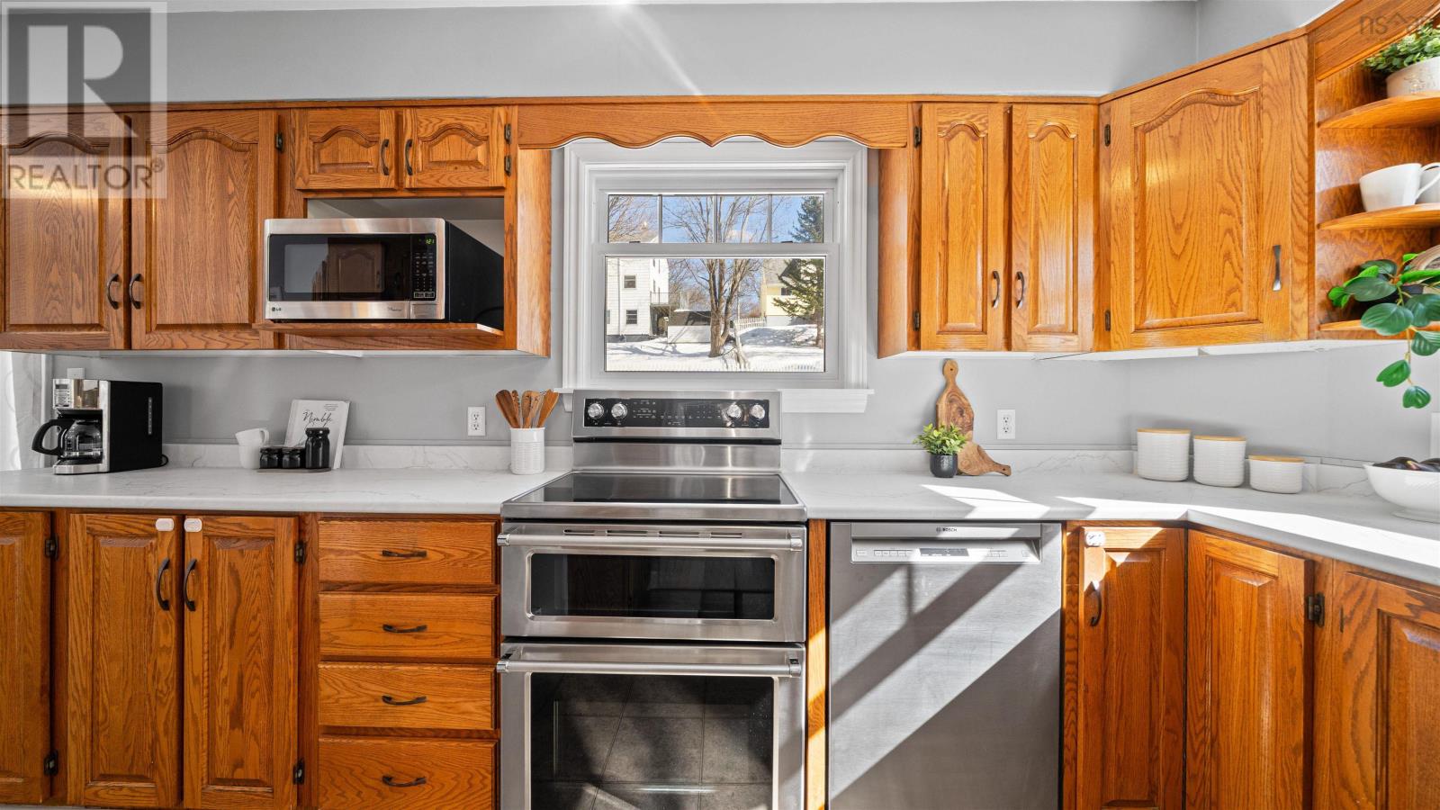 3815 Memorial Drive, Halifax, Nova Scotia  B3K 5A4 - Photo 9 - 202603900