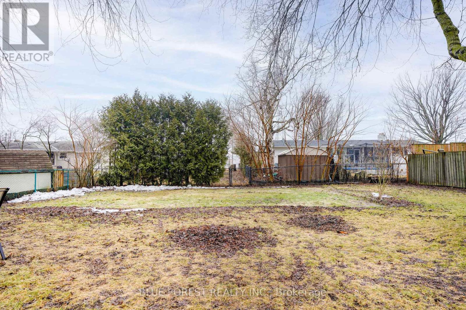 Photo 34 of 38 for 218 Maple Street