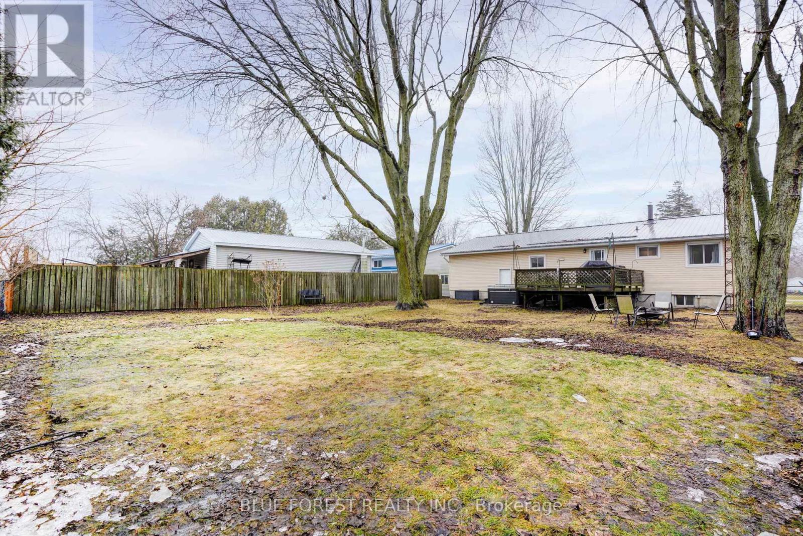 Photo 37 of 38 for 218 Maple Street