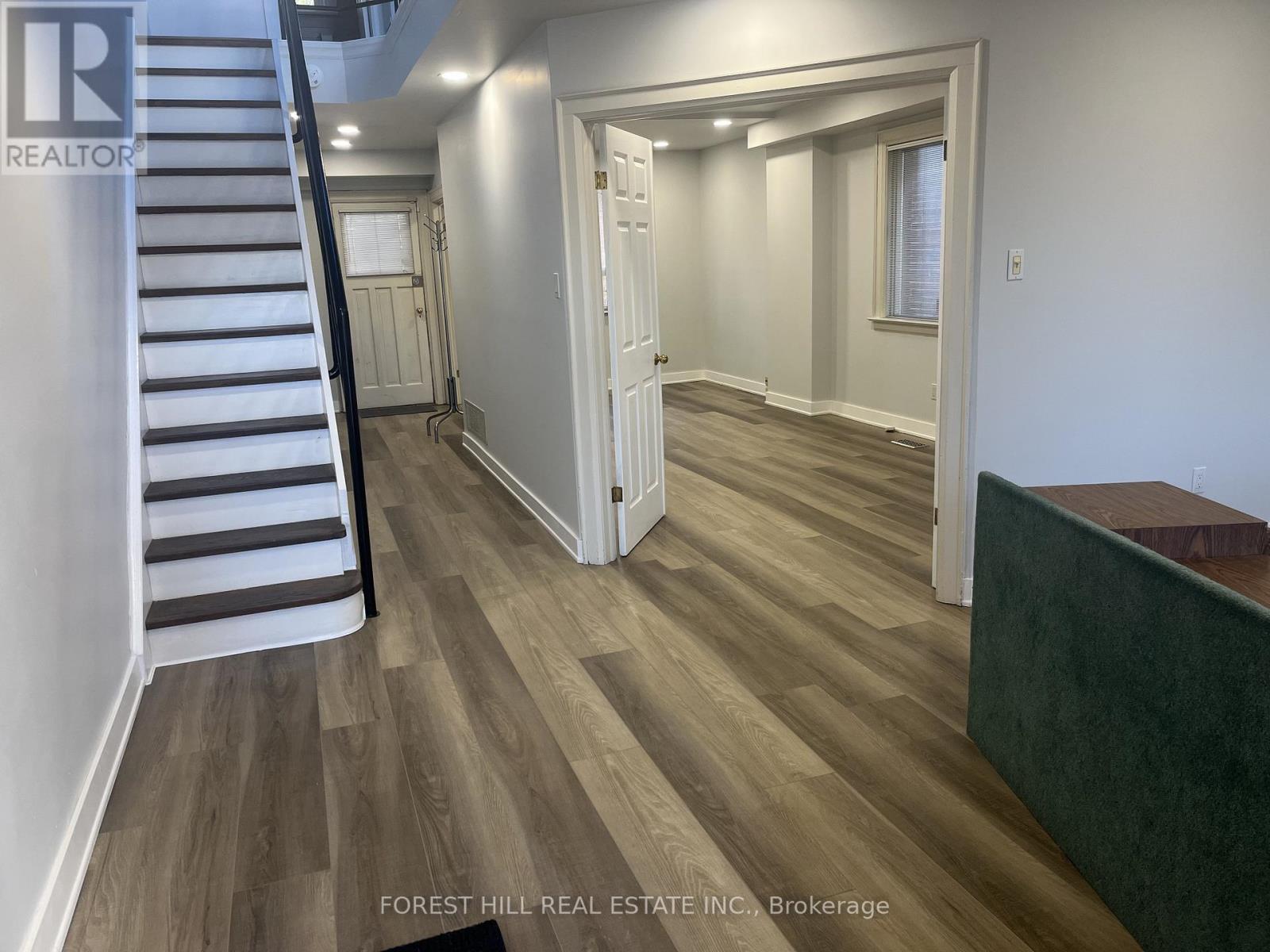 520 Eglinton Avenue E, Toronto (Mount Pleasant East), Ontario  M4P 1N6 - Photo 5 - C12752466