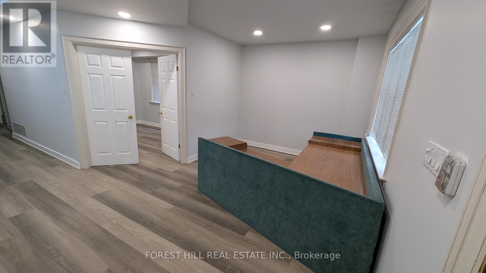 520 Eglinton Avenue E, Toronto (Mount Pleasant East), Ontario  M4P 1N6 - Photo 6 - C12752466