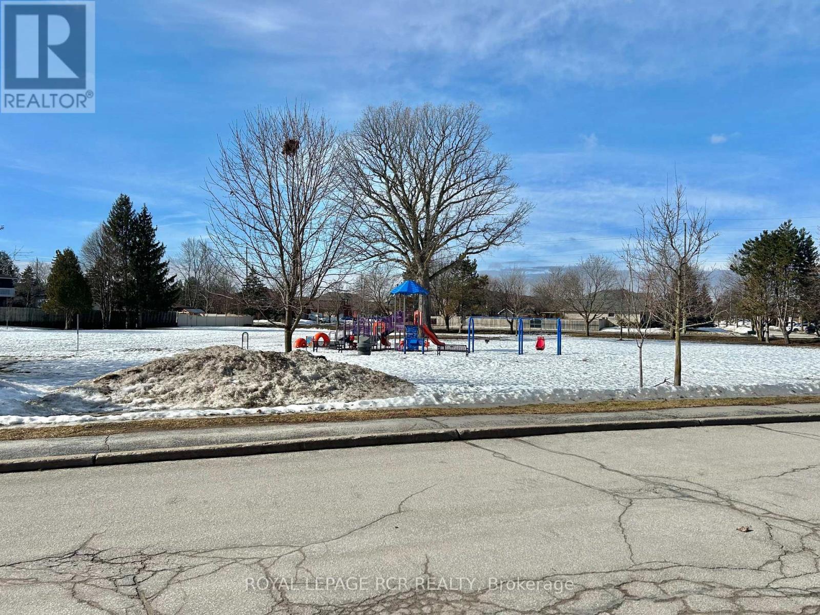 31 - 246 Tupper Boulevard, New Tecumseth, Ontario  L9R 1A9 - Photo 12 - N12797214