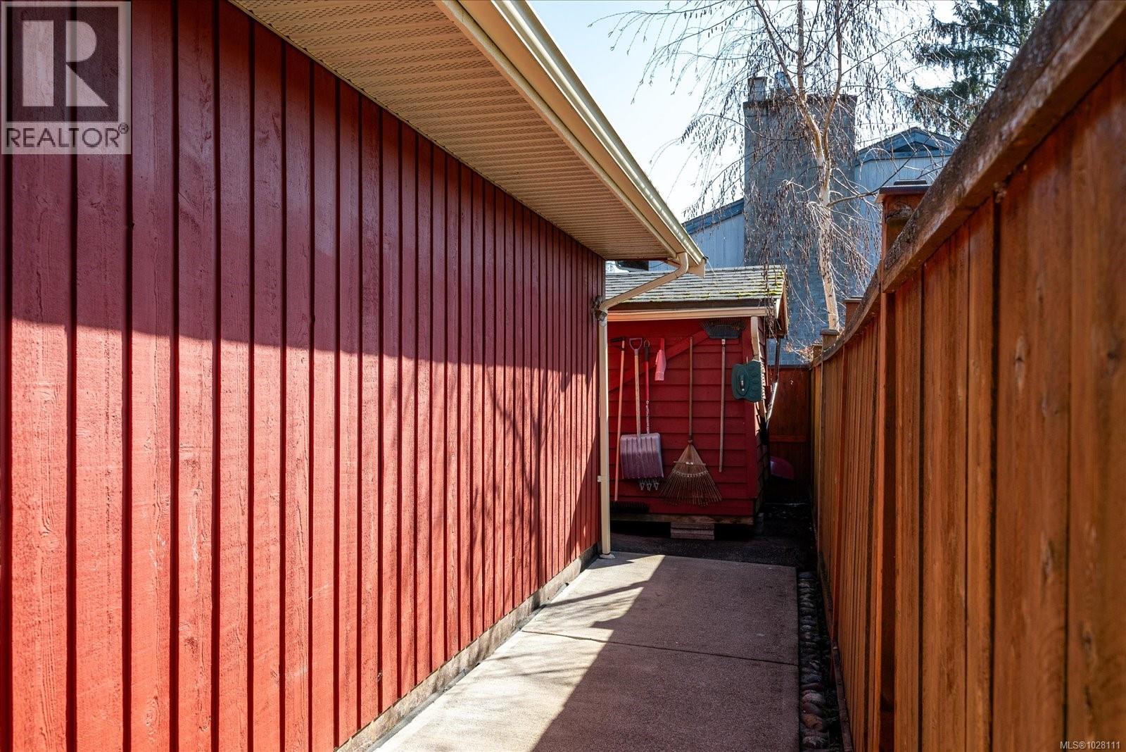 325 Mckinnon St, Parksville, British Columbia  V9P 1G5 - Photo 43 - 1028111