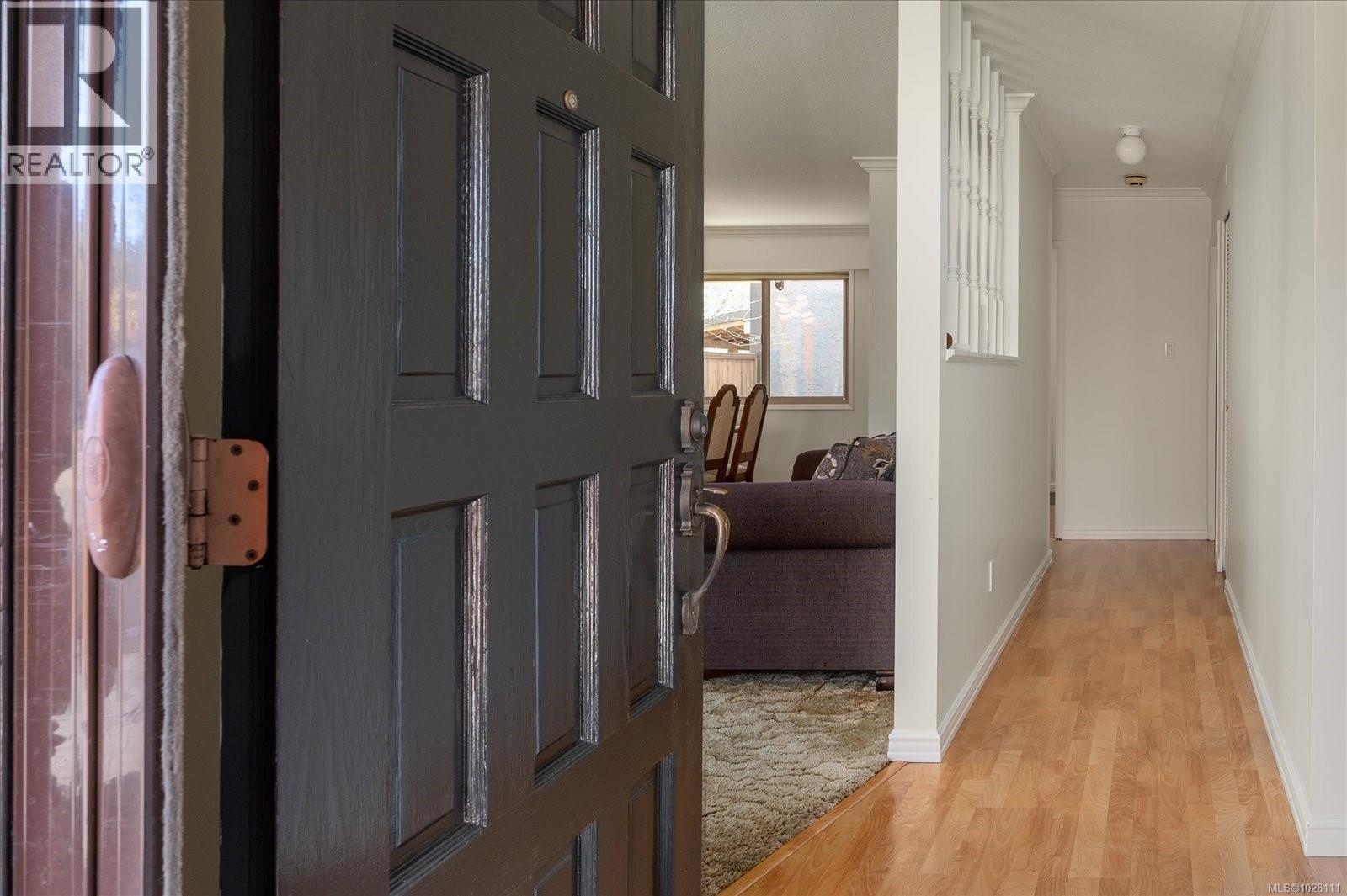 325 Mckinnon St, Parksville, British Columbia  V9P 1G5 - Photo 5 - 1028111