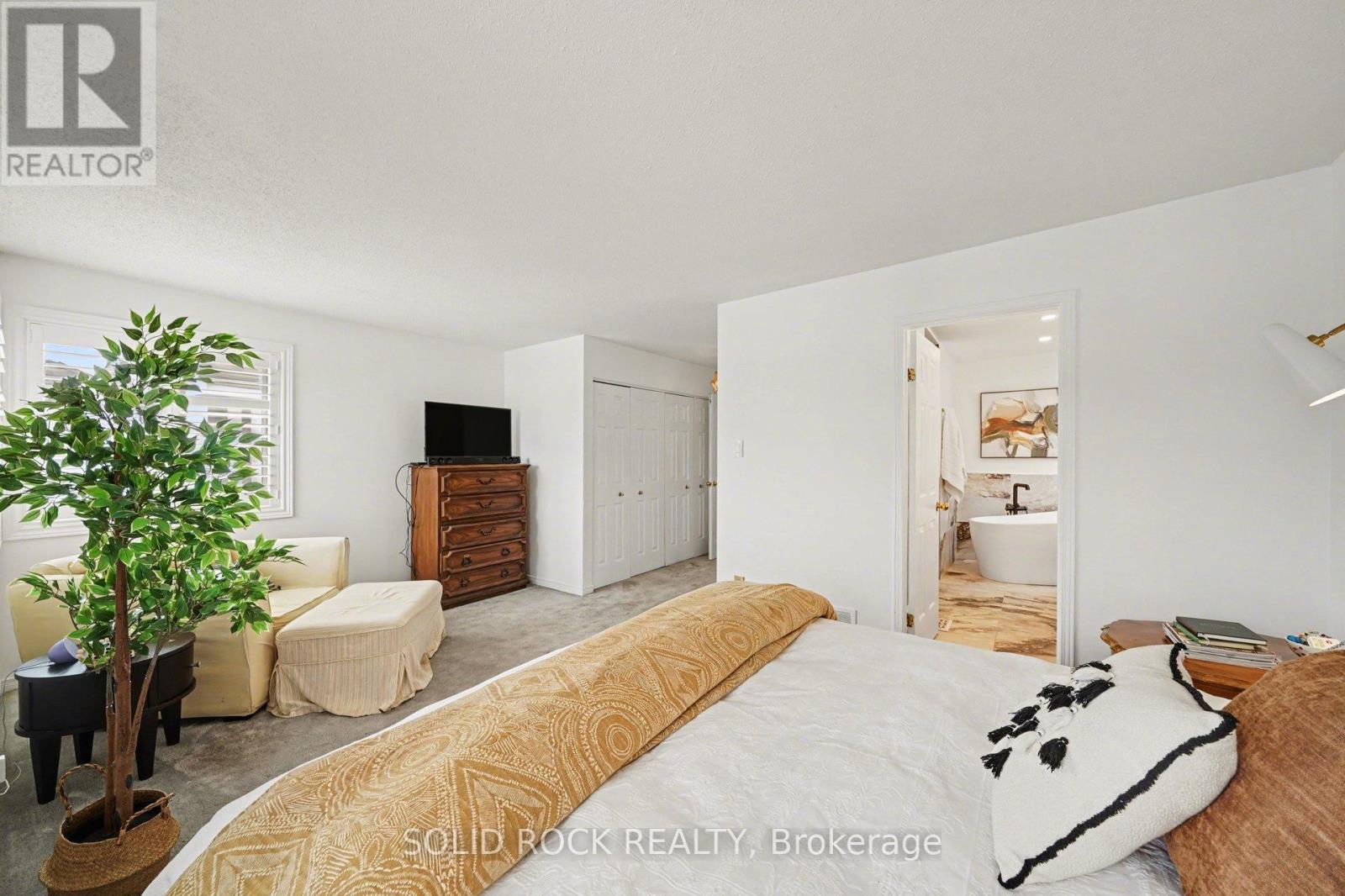 51 Pemberton Crescent, Ottawa, Ontario  K2G 4Y9 - Photo 16 - X12860058