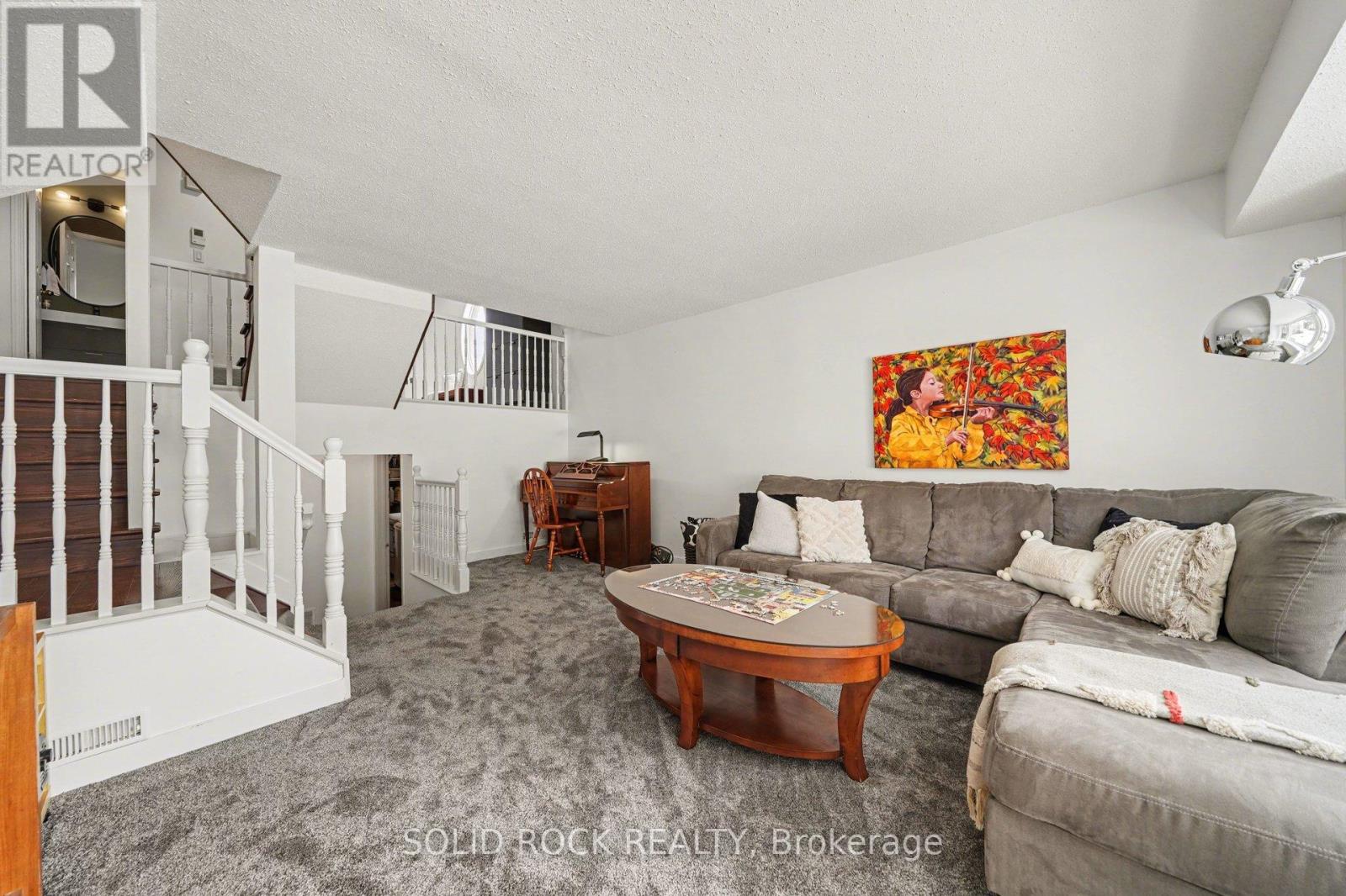 51 Pemberton Crescent, Ottawa, Ontario  K2G 4Y9 - Photo 28 - X12860058