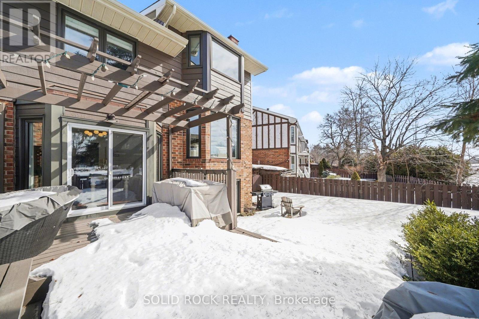 51 Pemberton Crescent, Ottawa, Ontario  K2G 4Y9 - Photo 32 - X12860058