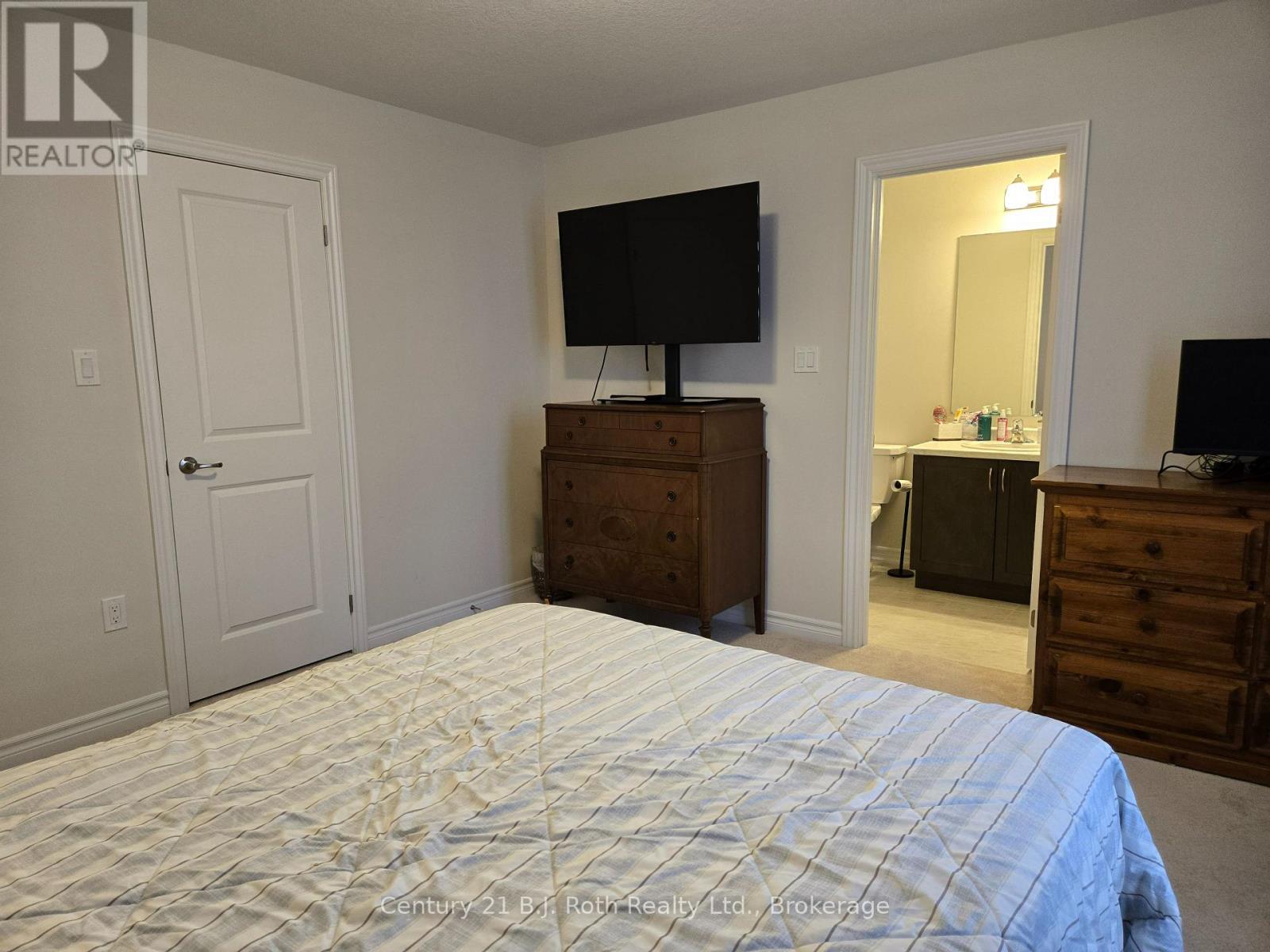 305 Mceachern Lane, Gravenhurst, Ontario  P1P 0H8 - Photo 17 - X12860052