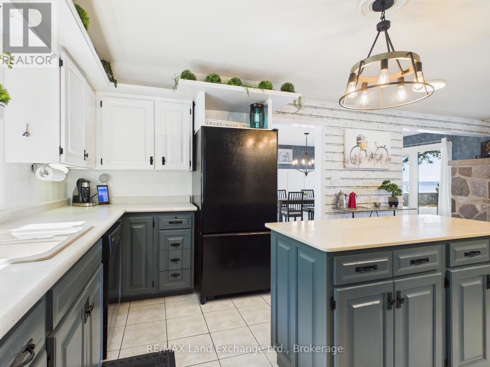 147 Goderich Street, Kincardine, Ontario  N2Z 2K9 - Photo 18 - X12860068