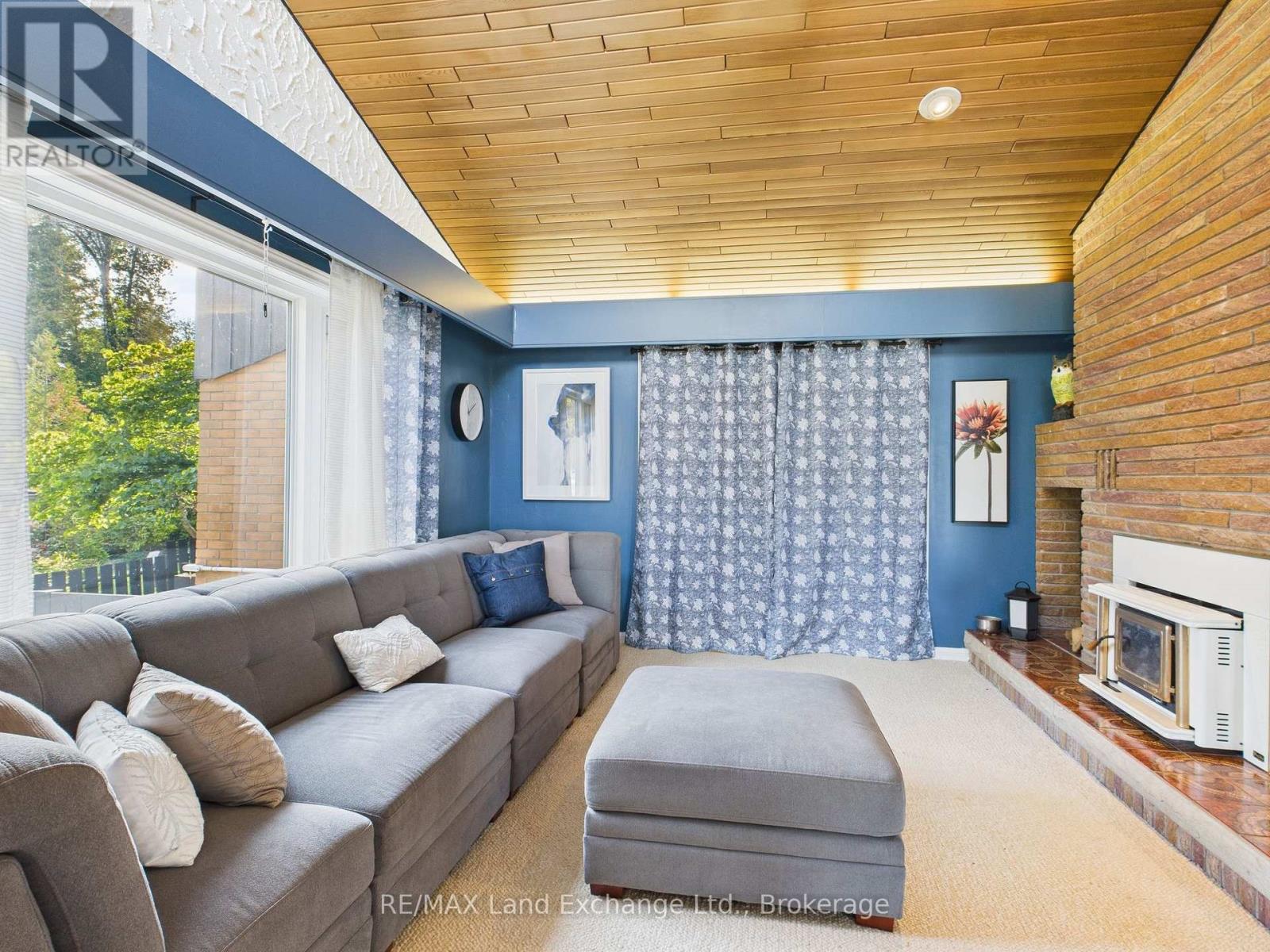 147 Goderich Street, Kincardine, Ontario  N2Z 2K9 - Photo 6 - X12860068