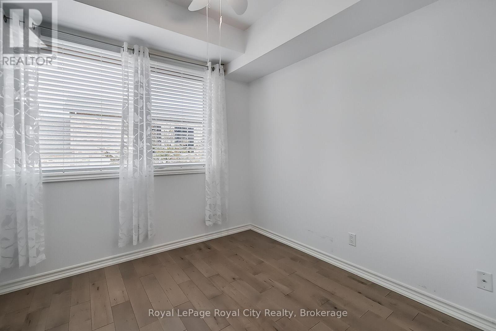 2 - 32 Arkell Road, Guelph, Ontario N1L 0L4 - Photo 15 - X12860072