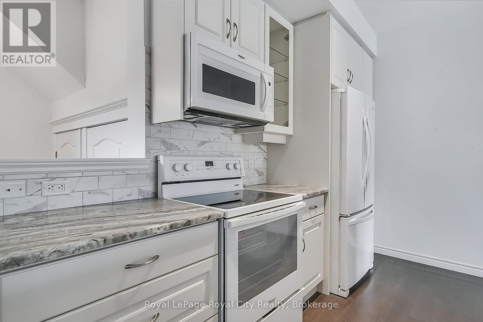 2 - 32 Arkell Road, Guelph, Ontario N1L 0L4 - Photo 7 - X12860072