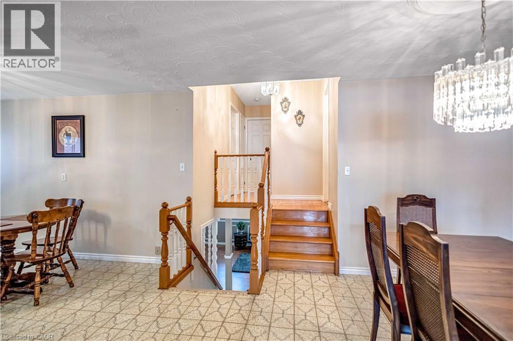 37 Greening Avenue, Stoney Creek, Ontario  L8E 3Z8 - Photo 6 - 40805364