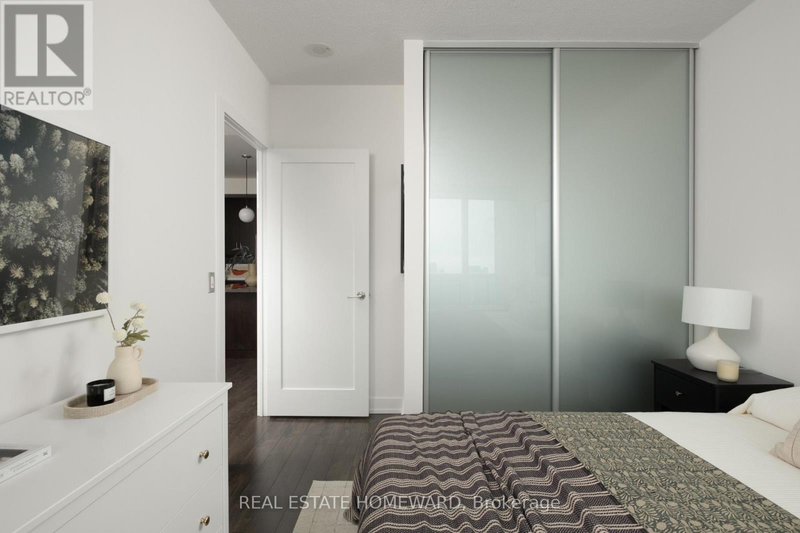 3408 - 120 Homewood Avenue, Toronto, Ontario  M4Y 2J3 - Photo 12 - C12860092