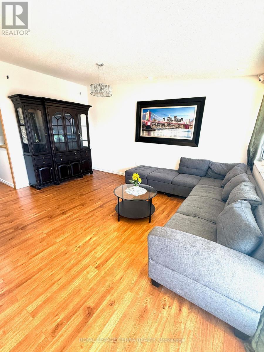 602 - 4064 LAWRENCE AVENUE E, Toronto, Ontario