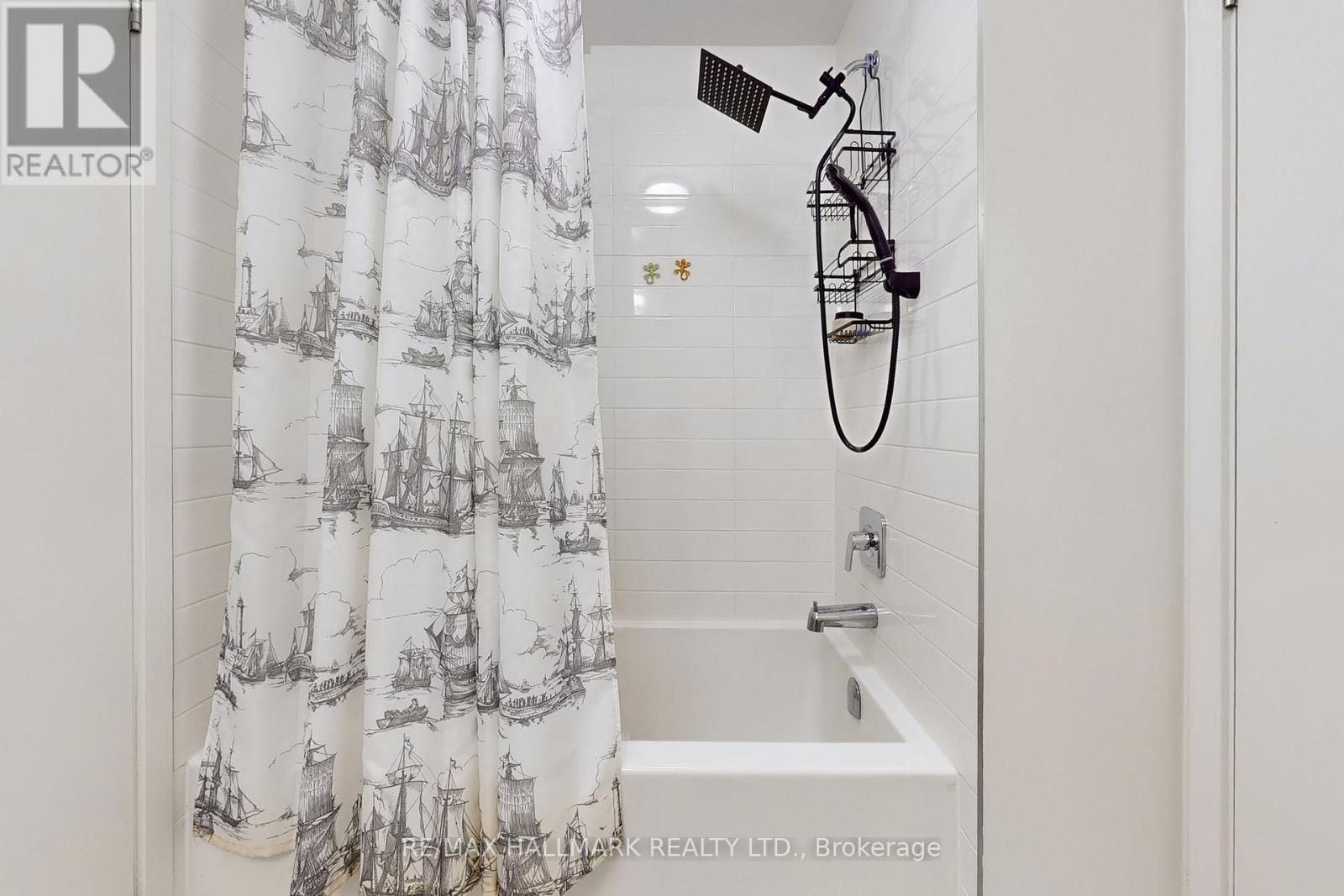 416 - 150 Sabina Drive, Oakville, Ontario  L6H 7C3 - Photo 23 - W12860082