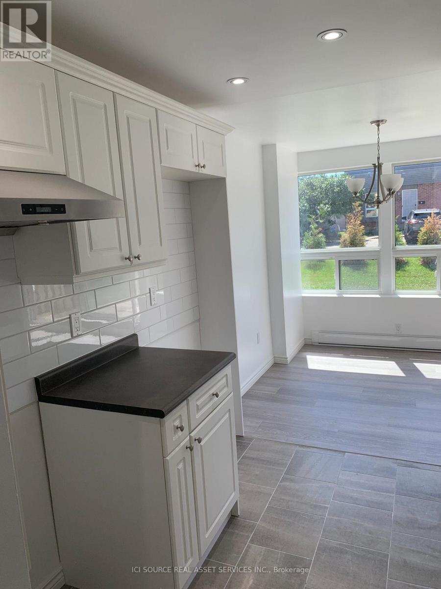 Photo 16 of 17 for 110 - 1445 Huron Street