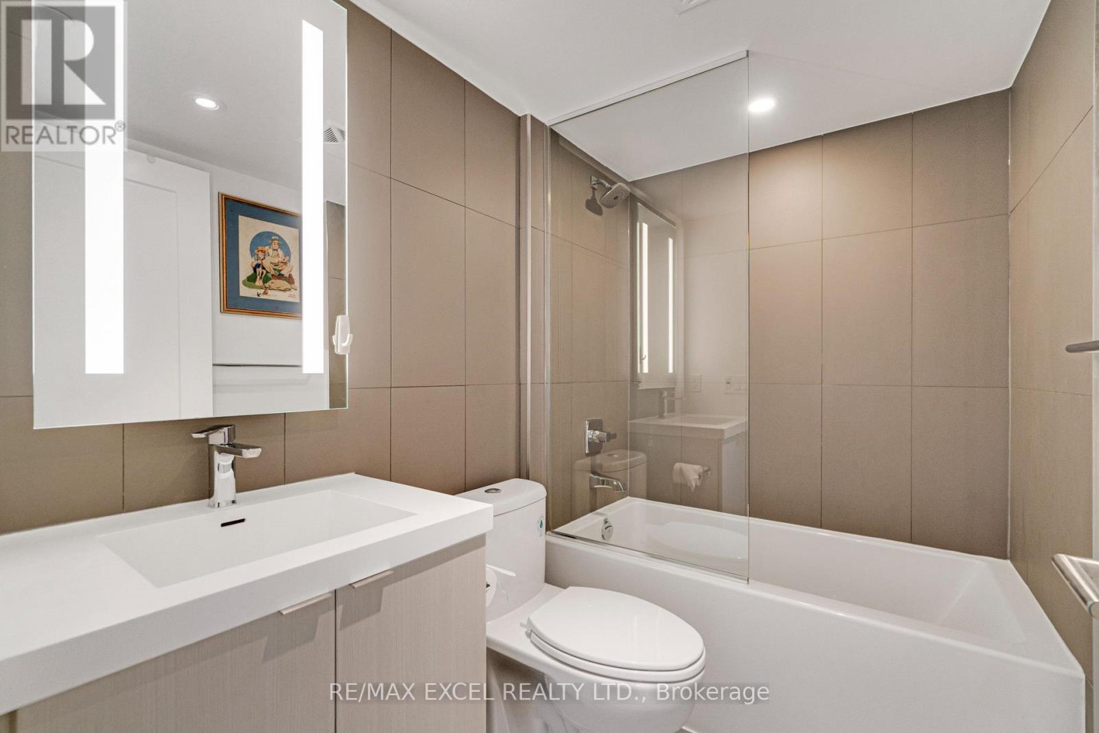 1720 - 585 Bloor Street E, Toronto, Ontario  M4W 0B3 - Photo 24 - C12843448