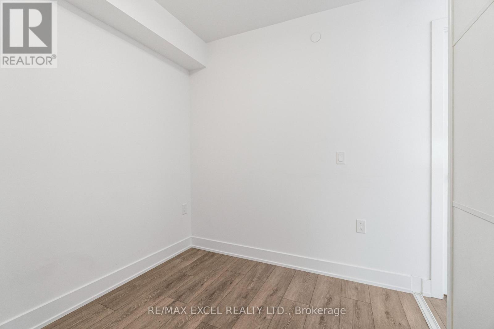 1720 - 585 Bloor Street E, Toronto, Ontario  M4W 0B3 - Photo 23 - C12843448