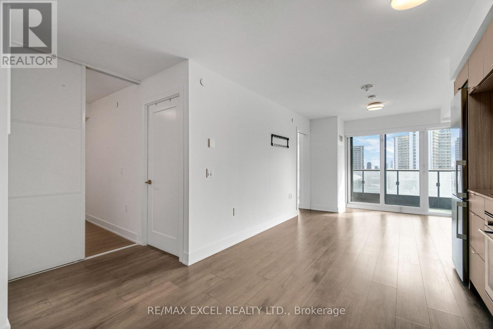 1720 - 585 Bloor Street E, Toronto, Ontario  M4W 0B3 - Photo 25 - C12843448