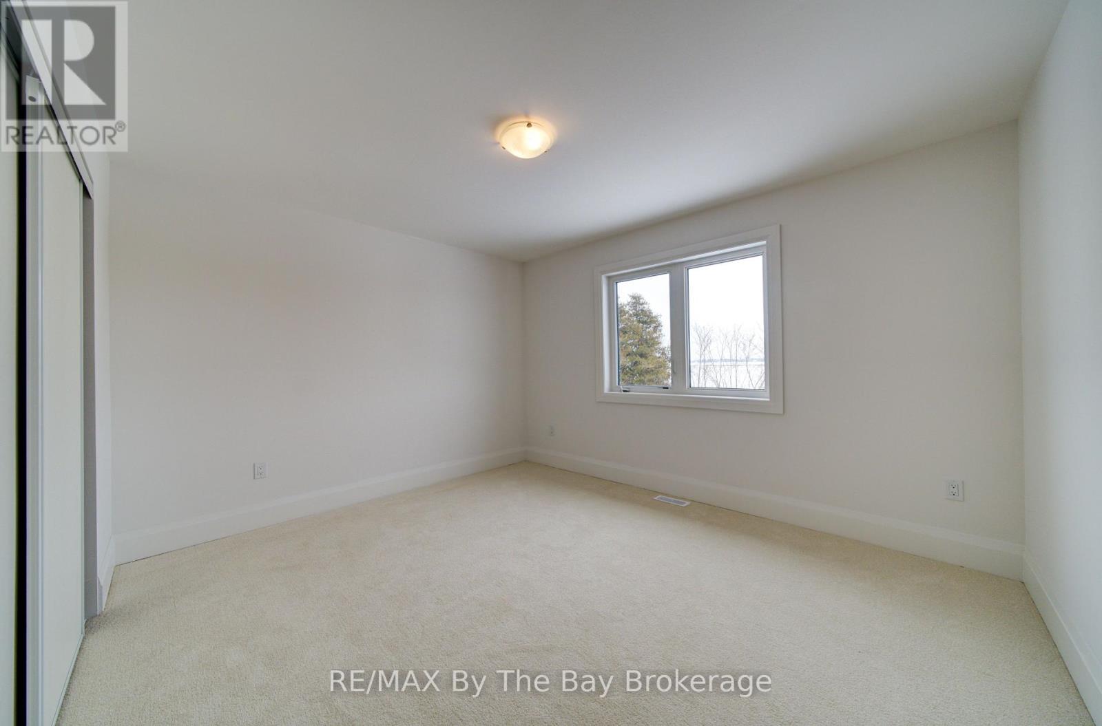 64 Amber Drive, Wasaga Beach, Ontario  L9Z 0R9 - Photo 32 - S12860134