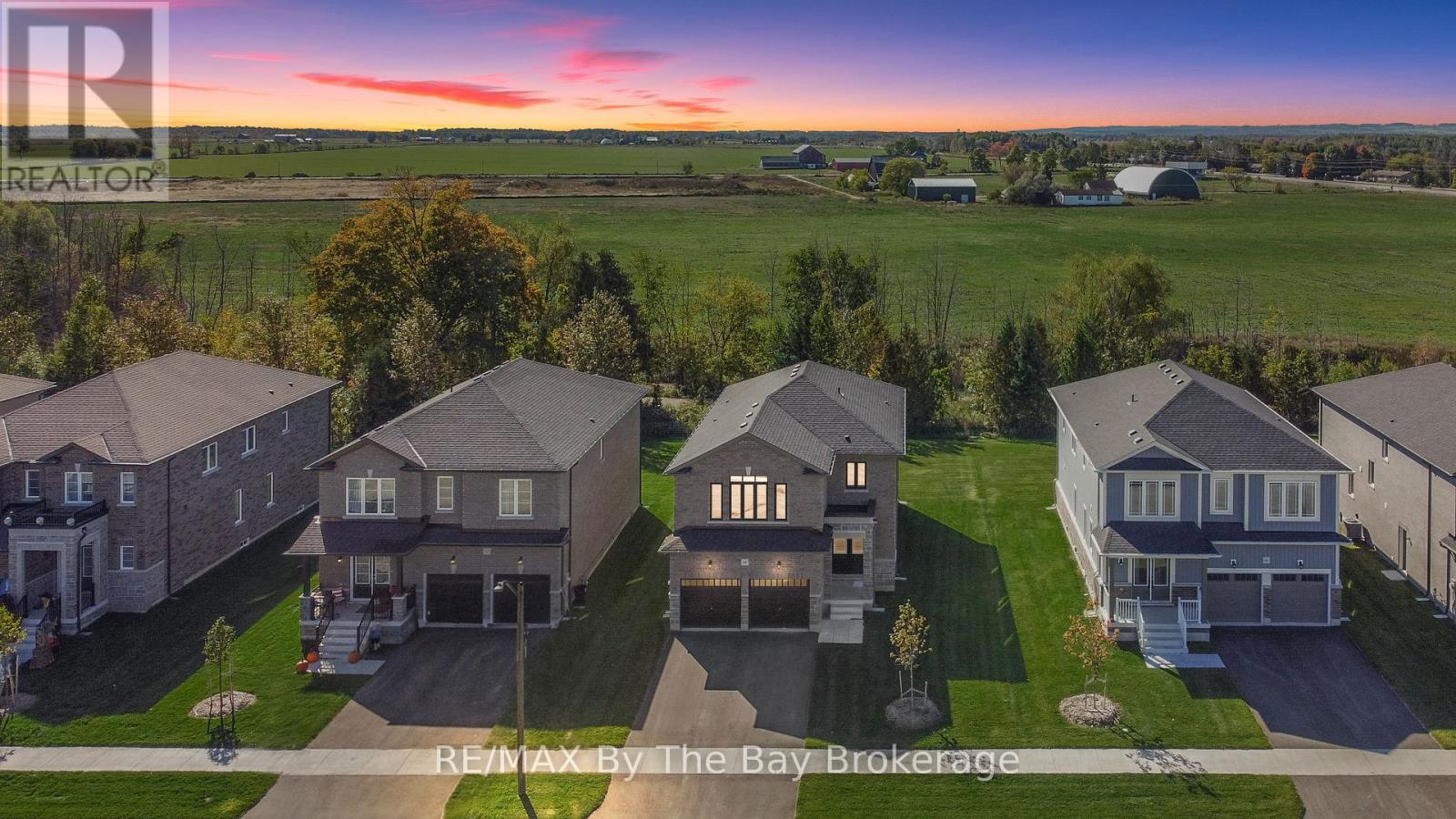 64 Amber Drive, Wasaga Beach, Ontario  L9Z 0R9 - Photo 37 - S12860134