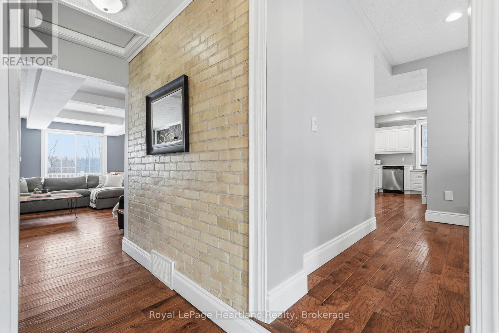 24 Bruce Road 3, South Bruce, Ontario  N0G 2J0 - Photo 25 - X12860112