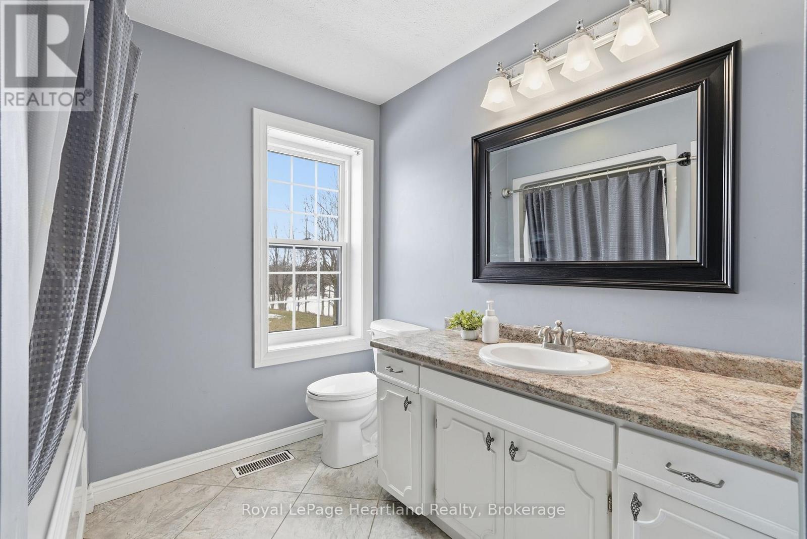 24 Bruce Road 3, South Bruce, Ontario  N0G 2J0 - Photo 28 - X12860112