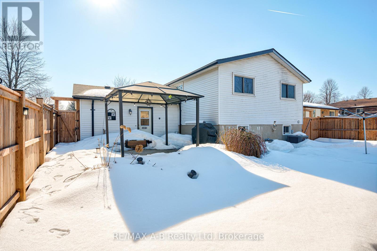 32 Demille Street, Stratford, Ontario  N4Z 1C6 - Photo 41 - X12860132