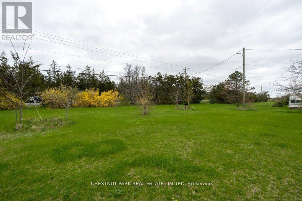 2035 County Rd 7, Prince Edward County, Ontario  K0K 2T0 - Photo 13 - X12860104