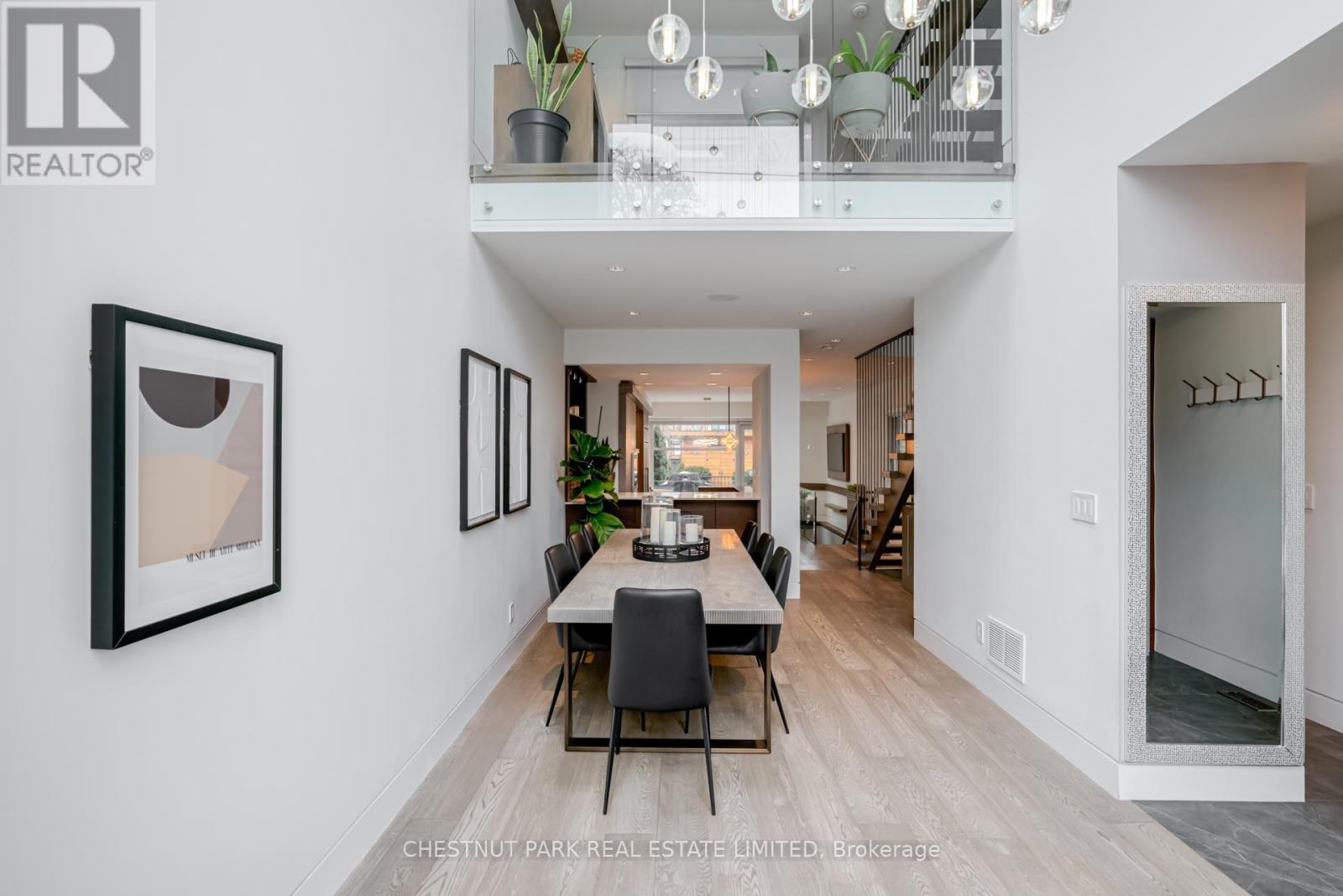 278 St Germain Avenue, Toronto, Ontario  M5M 1W3 - Photo 5 - C12860122