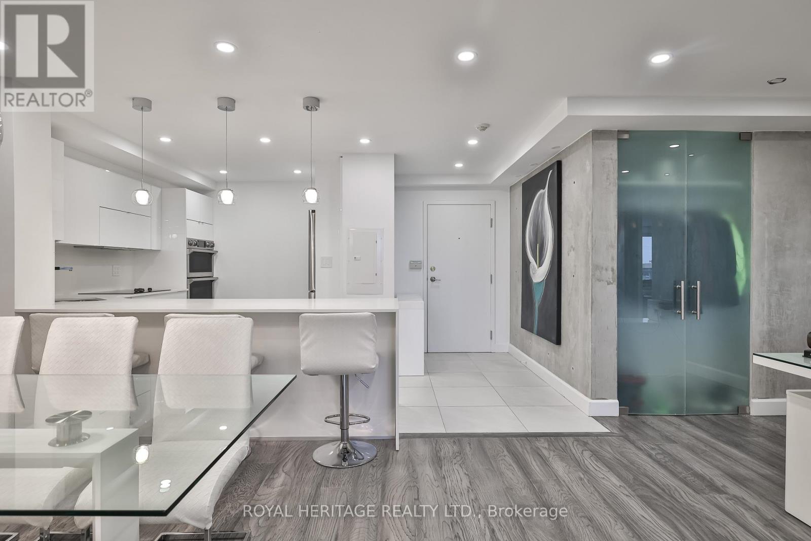 801 - 10 Torresdale Avenue, Toronto, Ontario  M2R 3V8 - Photo 5 - C12860138