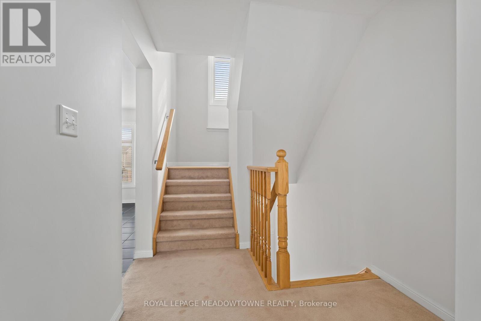 26 Lathbury Street, Brampton, Ontario  L7A 0R5 - Photo 7 - W12860120