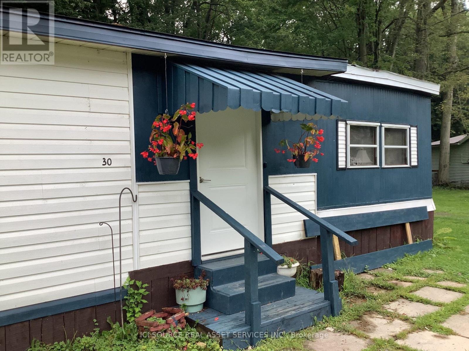 30 - 334 Rattlesnake Road, Haldimand, Ontario  N0A 1K0 - Photo 1 - X12860106