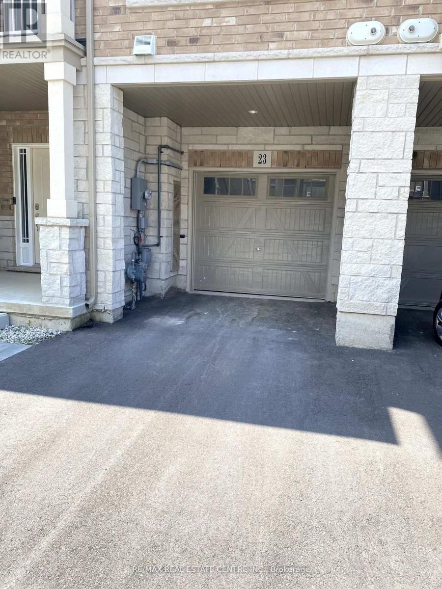 23 Aqua Lane, Hamilton, Ontario  L0R 1P0 - Photo 2 - X12860110